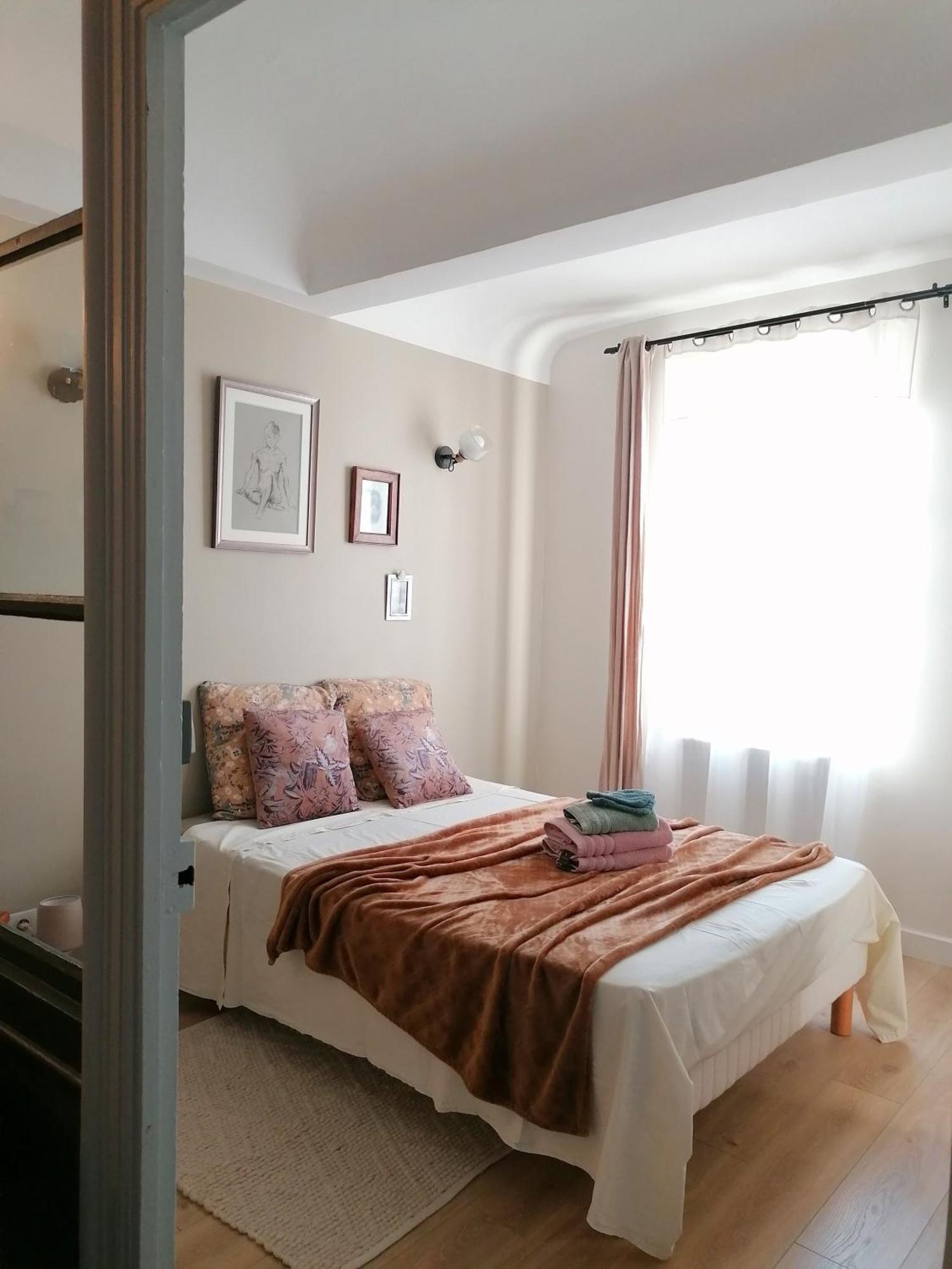 Charmante Suite Independante En Maison De Village Loriol-sur-Drome Ngoại thất bức ảnh
