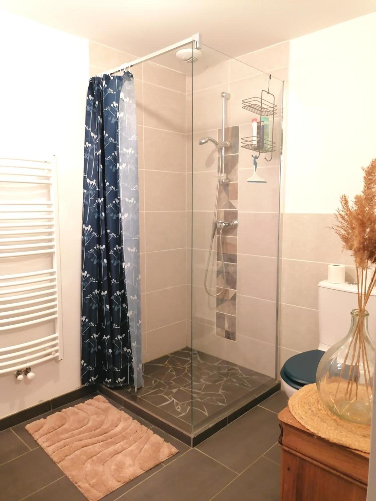 Charmante Suite Independante En Maison De Village Loriol-sur-Drome Ngoại thất bức ảnh